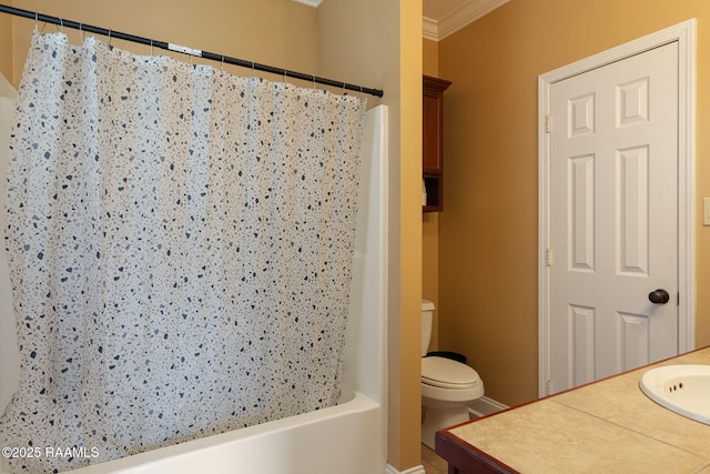 111 Bottle Brush Ln, Carencro, LA 70520 - bathroom featuring crown molding, baseboards, toilet, and vanity