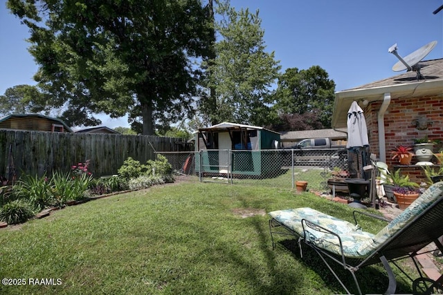 304 Broadmoor Blvd, Lafayette, LA 70503 - view of yard with a fenced backyard