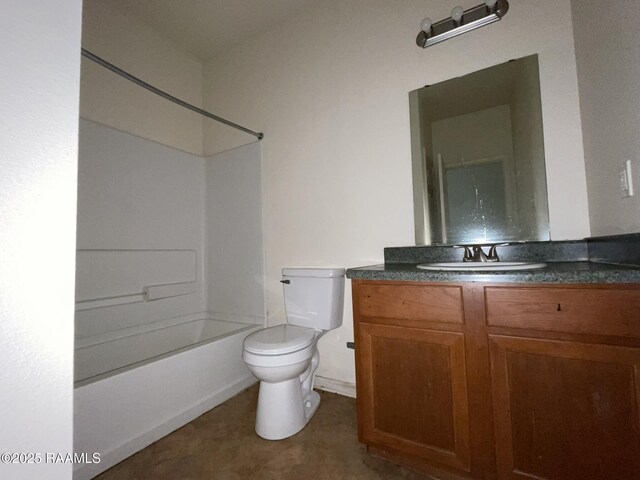 full bathroom featuring washtub / shower combination, toilet, and vanity