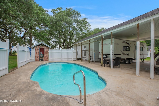 111 W Oaklawn Dr, Franklin, LA 70538 - view of swimming pool with a fenced in pool, fence, and a patio