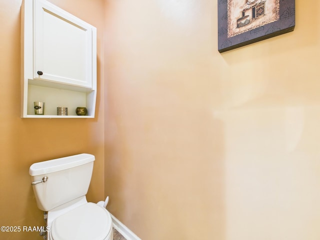 124 Vestige Cir, Lafayette, LA 70508 - bathroom with toilet and baseboards