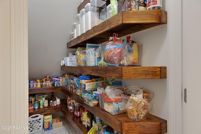 6 Oak Pl, New Iberia, LA 70563 - view of pantry