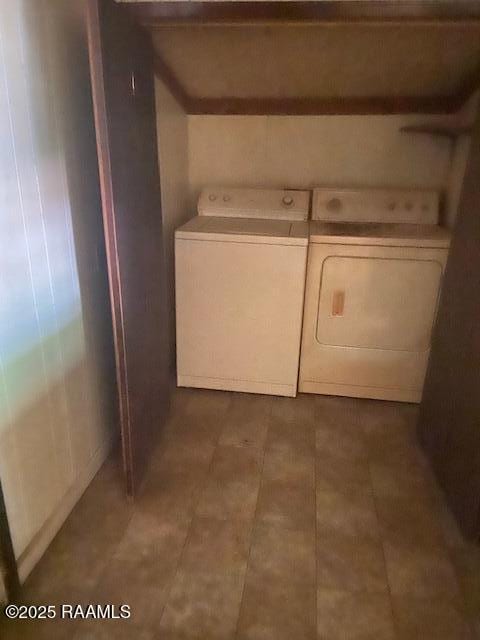 213 S Charles Campbell St, Abbeville, LA 70510