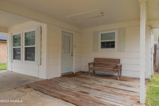 entrance to property featuring a deck