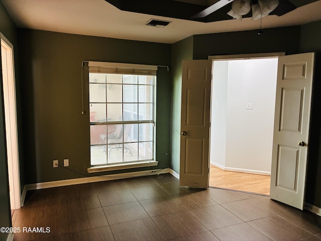 104 Bismark Dr, Broussard, LA 70518 - tiled empty room with a ceiling fan and baseboards