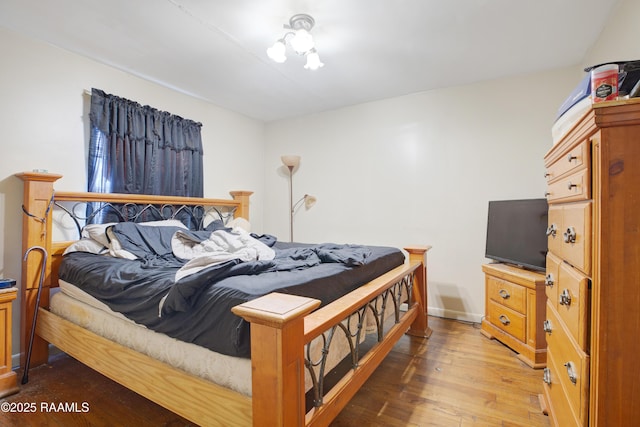 1405 Pelican St, New Iberia, LA 70560 - bedroom featuring light wood-type flooring and baseboards