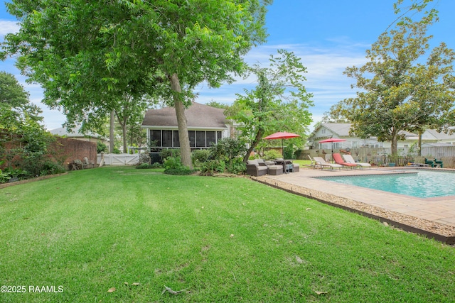 122 Lee St, New Iberia, LA 70560 - view of yard featuring a sunroom, a patio, and an outdoor hangout area