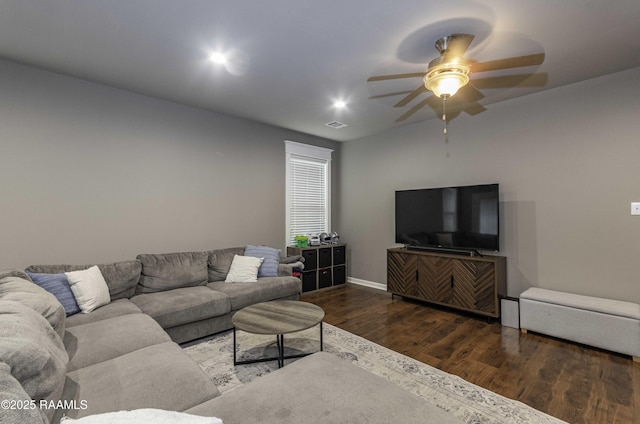 living room featuring recessed lighting, baseboards, a ceiling fan, and wood finished floors