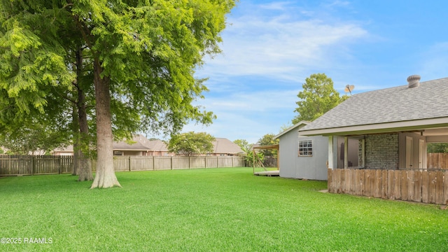 513 Emmeline St, New Iberia, LA 70563 - view of yard