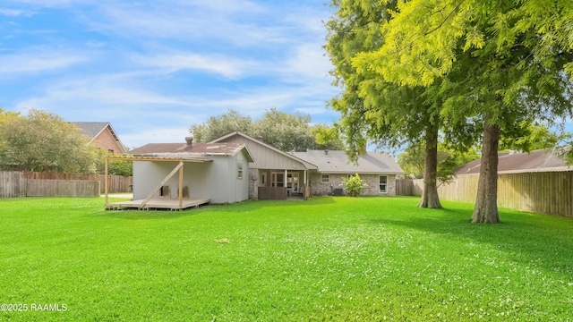513 Emmeline St, New Iberia, LA 70563 - rear view of property with a deck