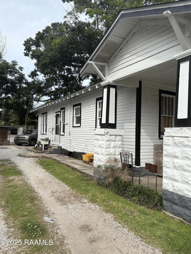 713 E Vermilion St, Lafayette, LA 70501 - view of property exterior with entry steps