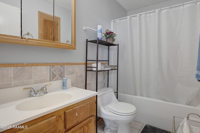 114 Marina Loop, Scott, LA 70583 - bathroom with toilet, a textured ceiling, shower / tub combo, vanity, and tile patterned flooring