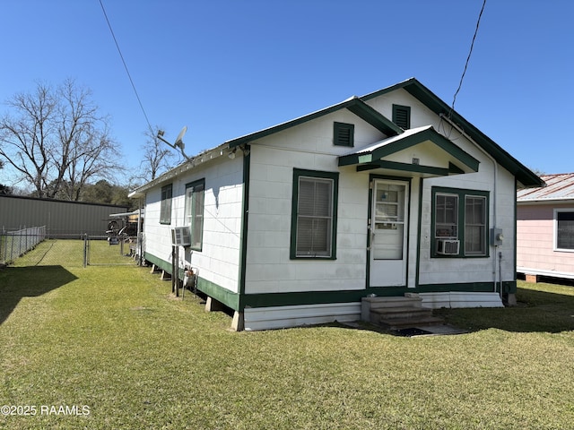 view of front of property with entry steps and cooling unit
