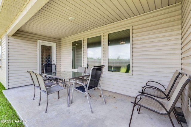 7014 Acacia Lake Dr, Maurice, LA 70555 - view of patio featuring outdoor dining area