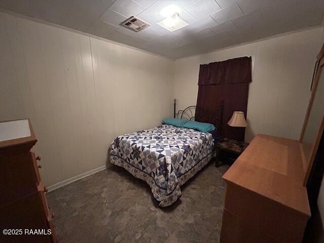 143 Monette St, Ville Platte, LA 70586 - bedroom with baseboards