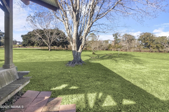 10154 Willow Crest Rd, Abbeville, LA 70510 - view of grassy yard