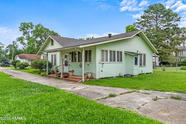 423 E 1st St, Jennings, LA 70546 - view of front of home with roof with shingles
