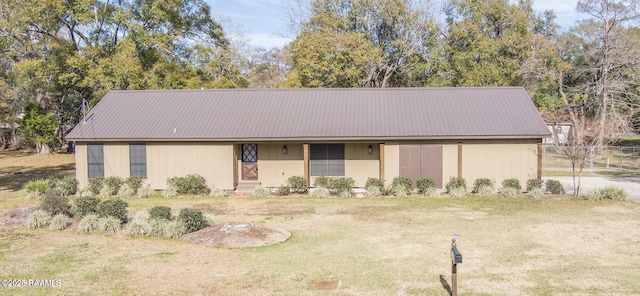 115 Hiawatha Rd, Lafayette, LA 70501 - view of front of house with metal roof