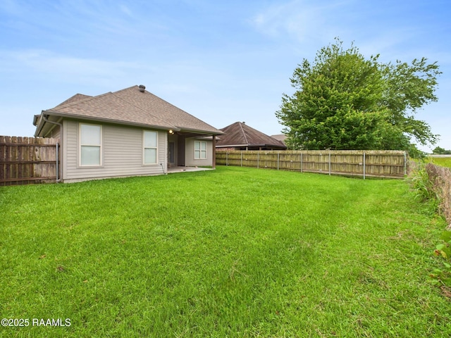 120 Old Heritage Ln, Carencro, LA 70520 - rear view of house featuring roof with shingles