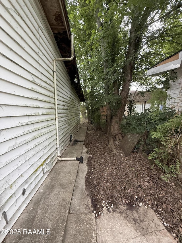 2015 Cummings St, Opelousas, LA 70570 - view of side of property