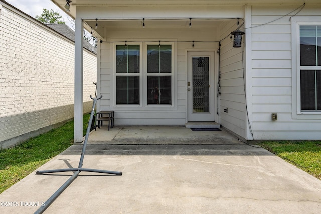 9036 Stonecroft Ave, Baton Rouge, LA 70810 - view of exterior entry