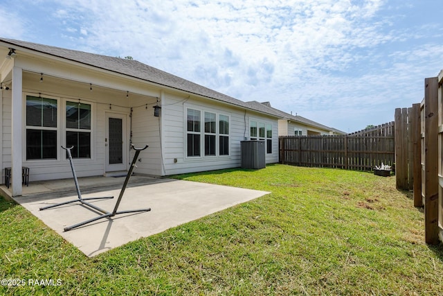 9036 Stonecroft Ave, Baton Rouge, LA 70810 - back of property featuring a patio