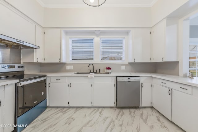 1323 Tarleton, Jeanerette, LA 70544 - kitchen featuring dishwashing machine, electric stove, a sink, crown molding, and light countertops