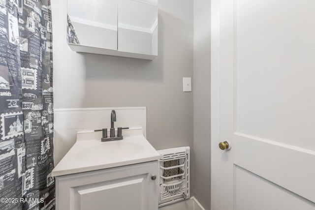 1323 Tarleton, Jeanerette, LA 70544 - bathroom with vanity