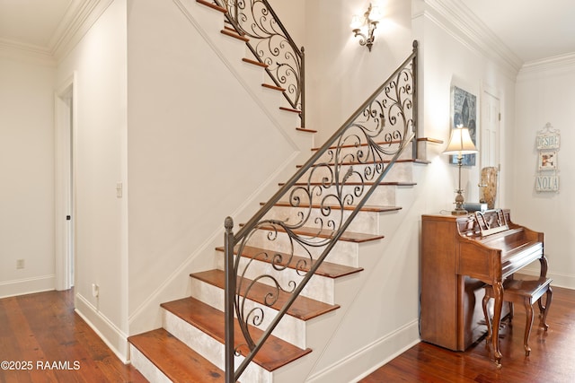103 Masterspoint Dr, Broussard, LA 70518 - stairway featuring hardwood / wood-style flooring, baseboards, and crown molding