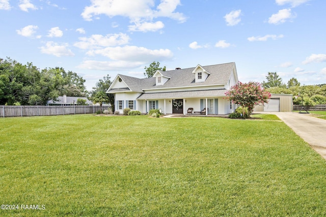 1012 Elsie Cir, Breaux Bridge, LA 70517 - view of front of home featuring driveway, covered porch, and a shingled roof
