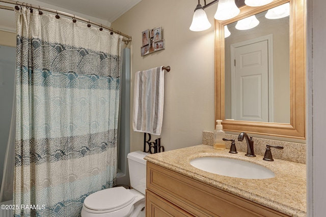 1714 Christopher Fox Ln, New Iberia, LA 70563 - bathroom with vanity, toilet, and curtained shower