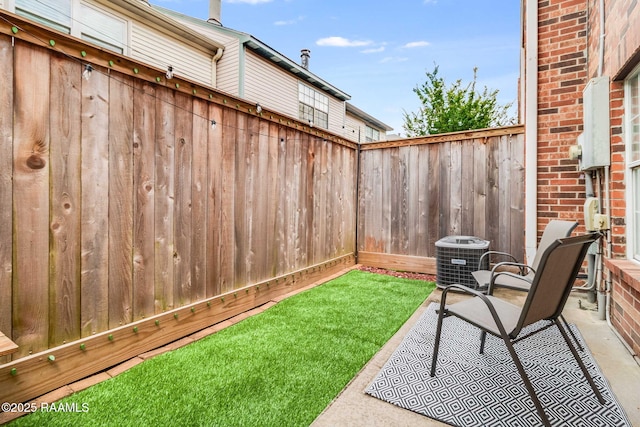 111 Jo Mar Rd, Lafayette, LA 70508 - view of yard with cooling unit