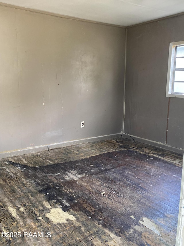 913 Plum St, Lafayette, LA 70501 - empty room featuring wood-type flooring