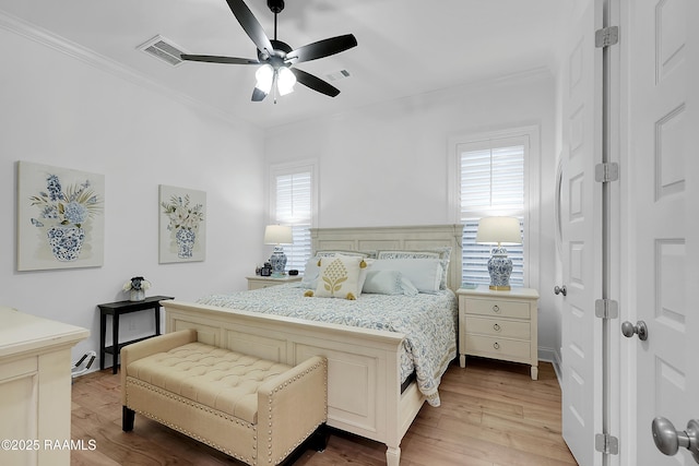337 Bozeman Trl, Scott, LA 70583 - bedroom with crown molding, light wood finished floors, and a ceiling fan