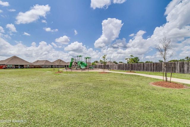 111 Rose Of Sharon Ln, Lafayette, LA 70508 - view of yard