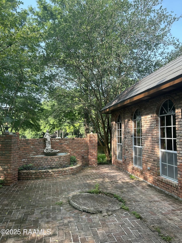 421 Lippi Blvd, Lafayette, LA 70508 - view of patio / terrace