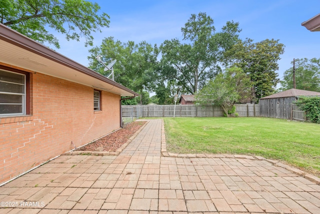630 W Peach Ave, Eunice, LA 70535 - view of patio / terrace