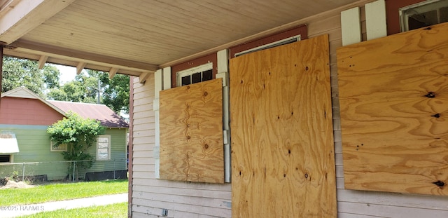 411 S Lyman St, Abbeville, LA 70510 - photo 3