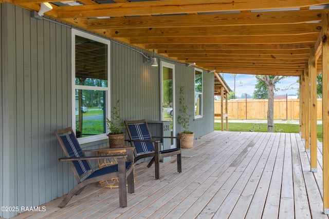 531 Silver St, New Iberia, LA 70560 - view of wooden deck