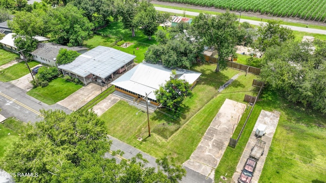 531 Silver St, New Iberia, LA 70560 - overview of rural landscape featuring rows of crops