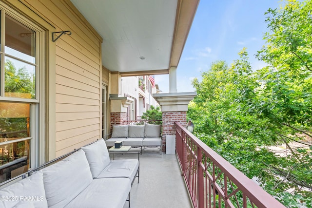 302 Richland Ave Unit 207C, Lafayette, LA 70508 - balcony featuring outdoor lounge area