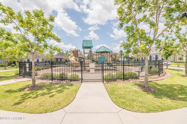 201 Lake Crest Ln, Youngsville, LA 70592 - view of home's community