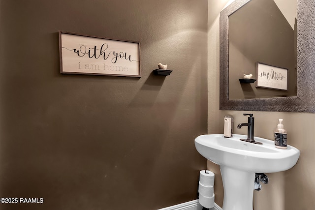 107 Ace Ln, Lafayette, LA 70506 - bathroom featuring a sink