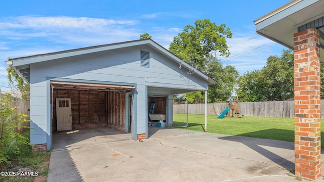 108 Trotter St, New Iberia, LA 70563 - view of detached garage