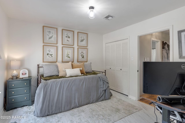 210 Long Plantation Blvd Unit C, Lafayette, LA 70508 - bedroom with a closet