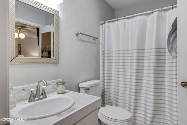 210 Long Plantation Blvd Unit C, Lafayette, LA 70508 - bathroom with vanity, a ceiling fan, and a shower with shower curtain