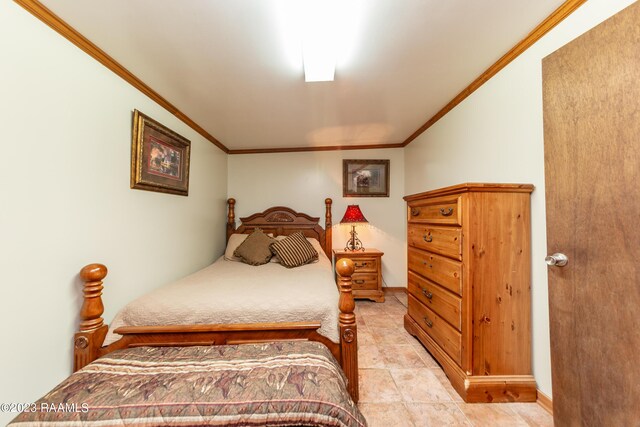 2944 Main Hwy, Breaux Bridge, LA 70517 - bedroom featuring crown molding and baseboards