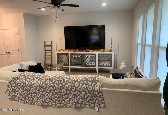 209 Crescent View Ln, Duson, LA 70529 - living area featuring ceiling fan, wood finished floors, and recessed lighting