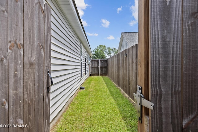 310 Harvest Ln, Abbeville, LA 70510 - view of yard