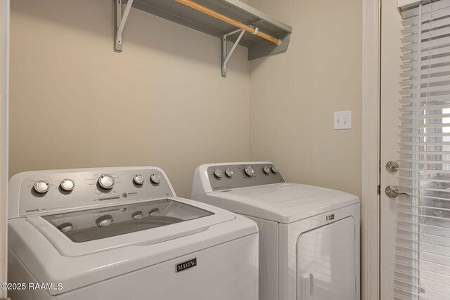 310 Harvest Ln, Abbeville, LA 70510 - washroom with independent washer and dryer